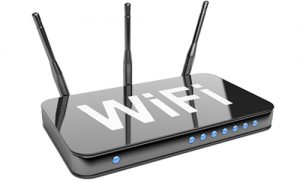 WiFi роутер с тремя антеннами